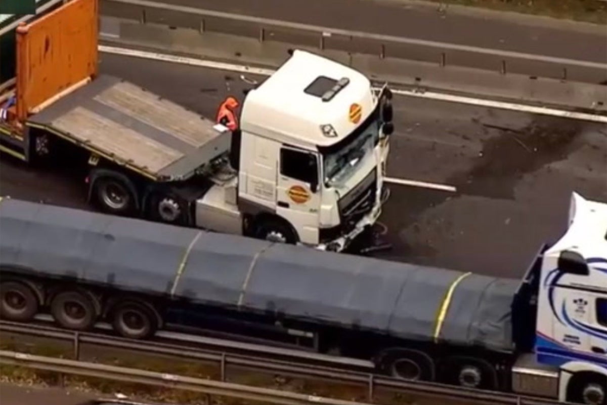 300 litres of diesel spilled across UK motorway in lorry crash sparking traffic chaos