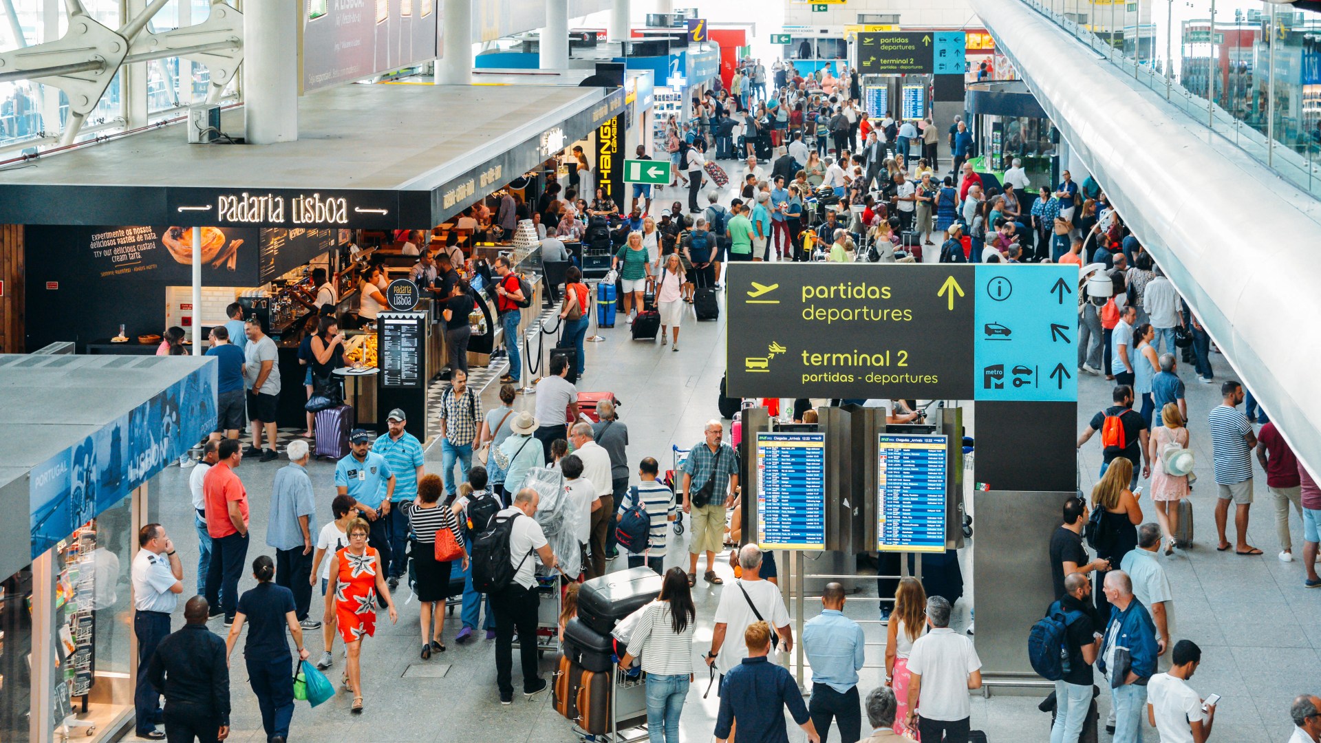9 European countries defy EU rules to HALT EES checks following nightmare queues