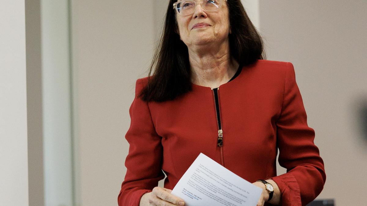 ACCC sets sights on ‘predatory’ free trial traps