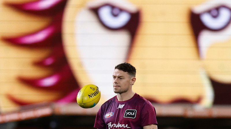 AFL LIVE: Hewitt, de Minaur in the crowd as Lions answer the Crows’ Gabba challenge
