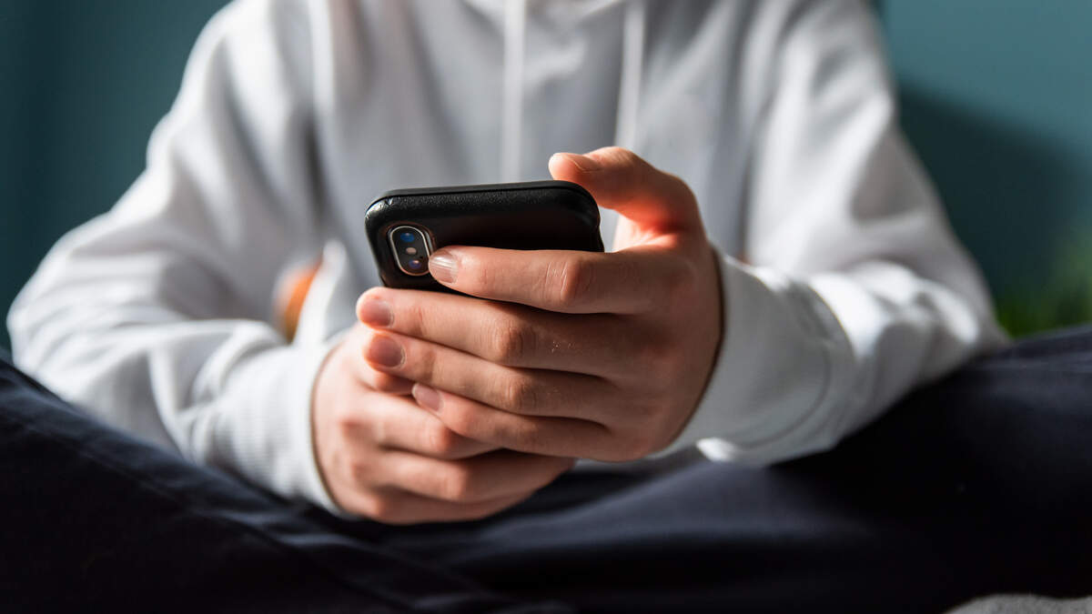 Adrian Weckler: It’s clear Irish families see social media as normal part of teen life, despite ban threats and outrage