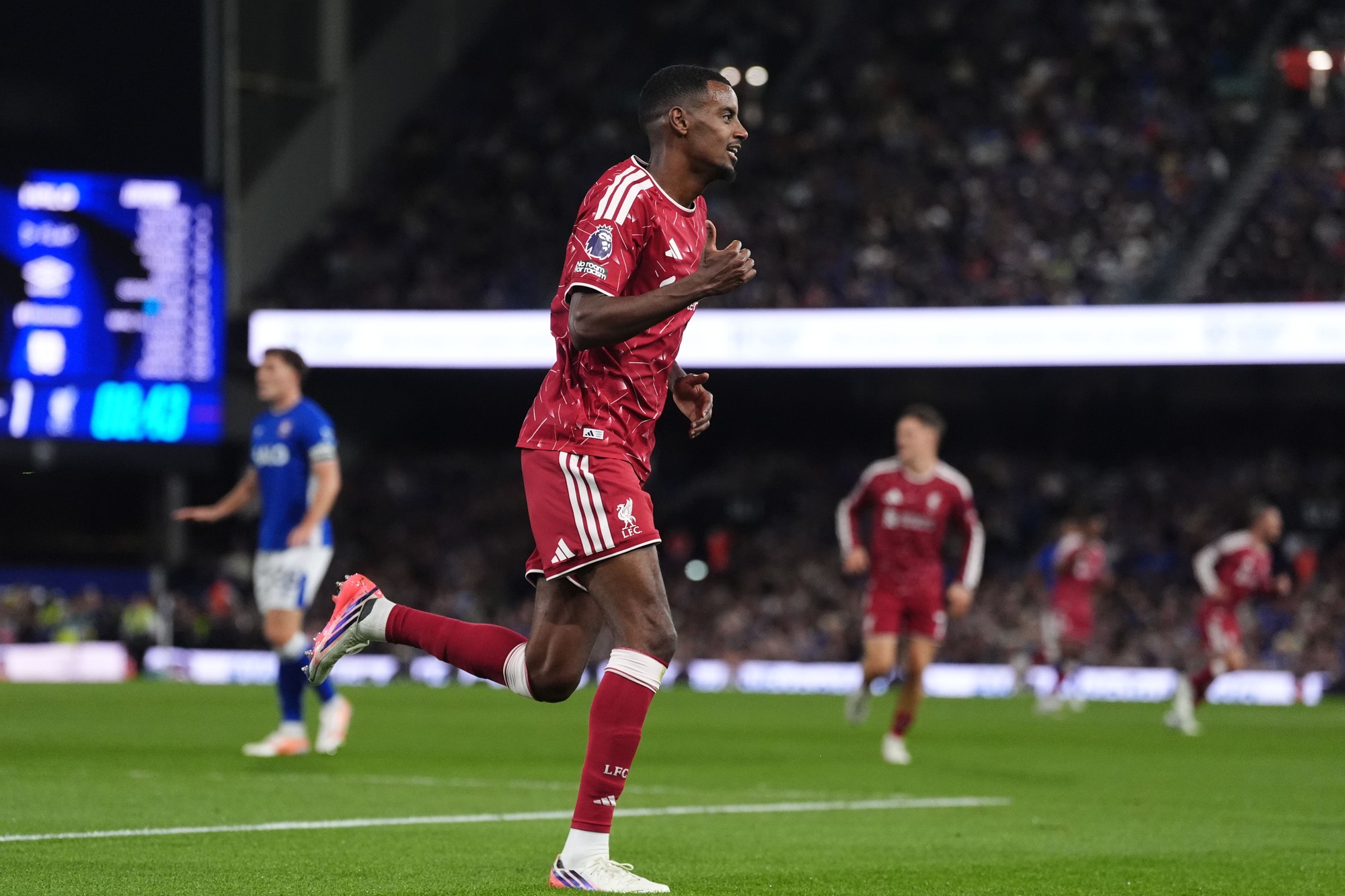 Alexander Isak on the double as Liverpool earn first win of Iraola era at Ipswich