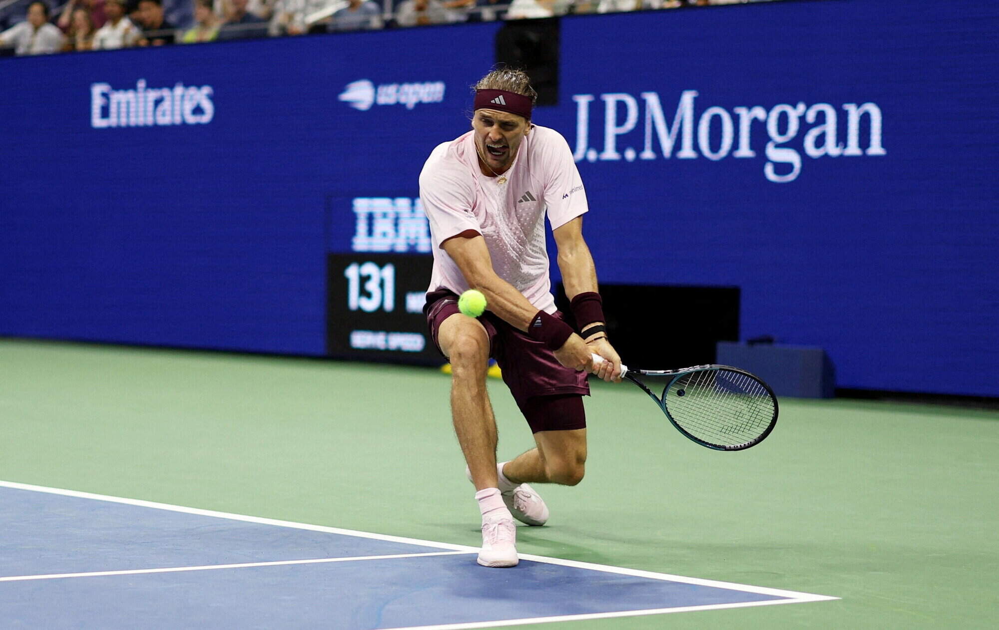 Alexander Zverev survives scare to reach US Open third round