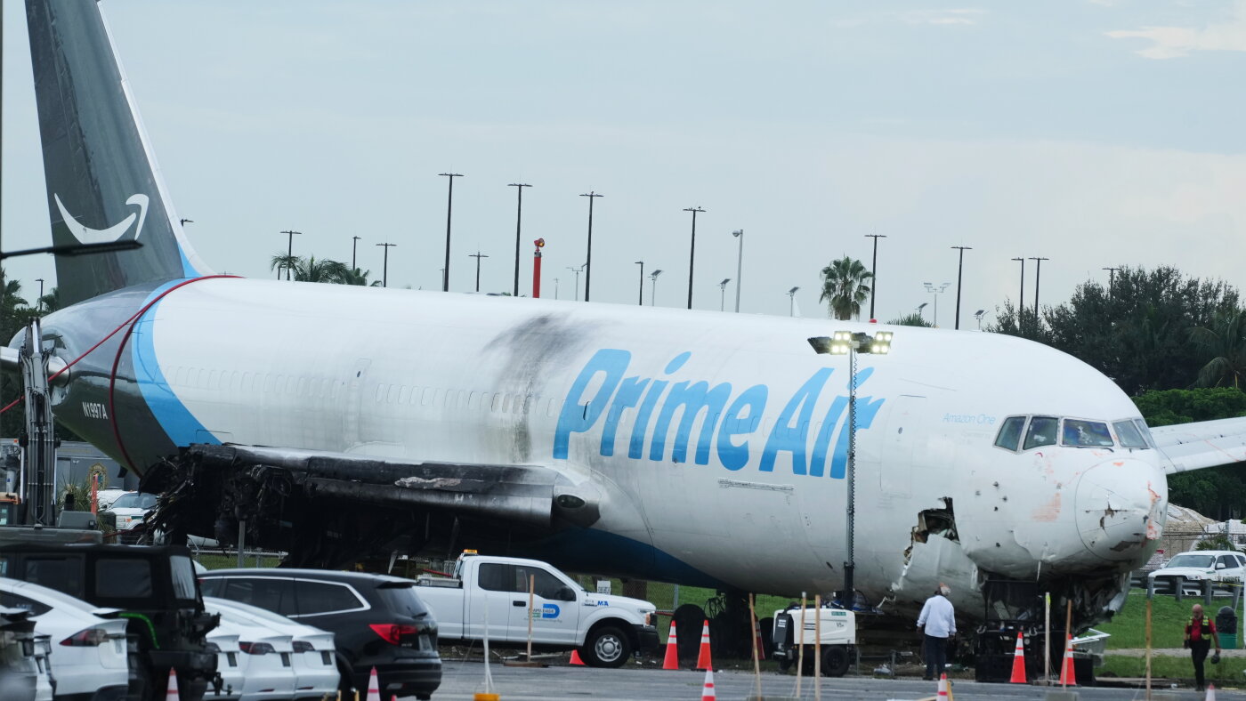 Amazon suspends use of 21 Air, cargo carrier whose plane careened off Miami runway