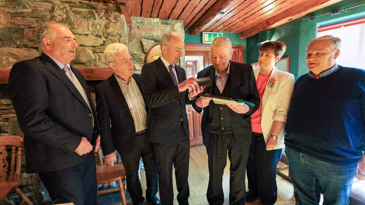 An Taoiseach Micheál Martin honours Kerry Fianna Fáil stalwart for 44 years of service