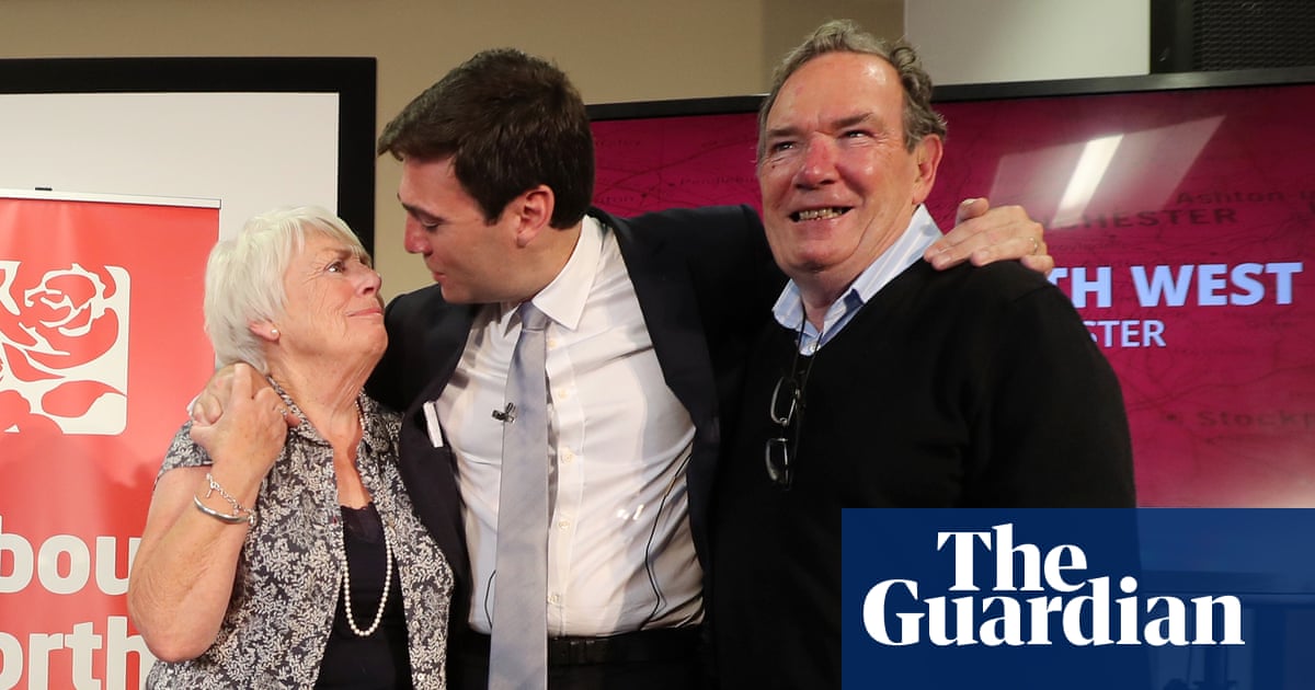 Andy Burnham cancels engagements as his father’s death is announced