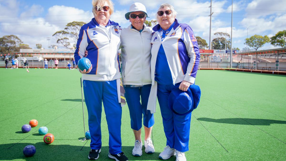Annual ladies bowls carnival a smash hit