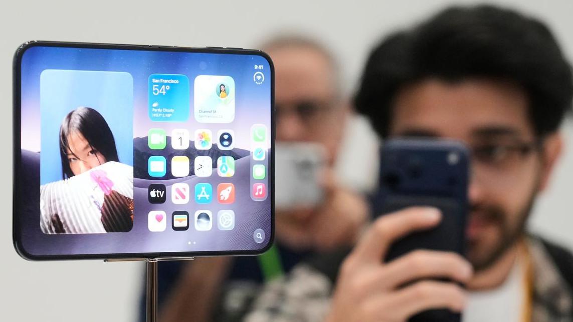 Apple debuts foldable iPhone Duo in biggest device revamp