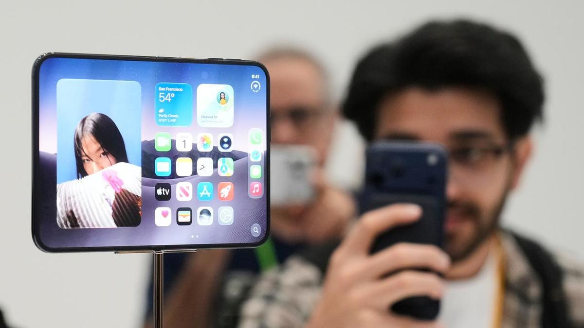 Apple unveils passport-shaped foldable phone called Duo