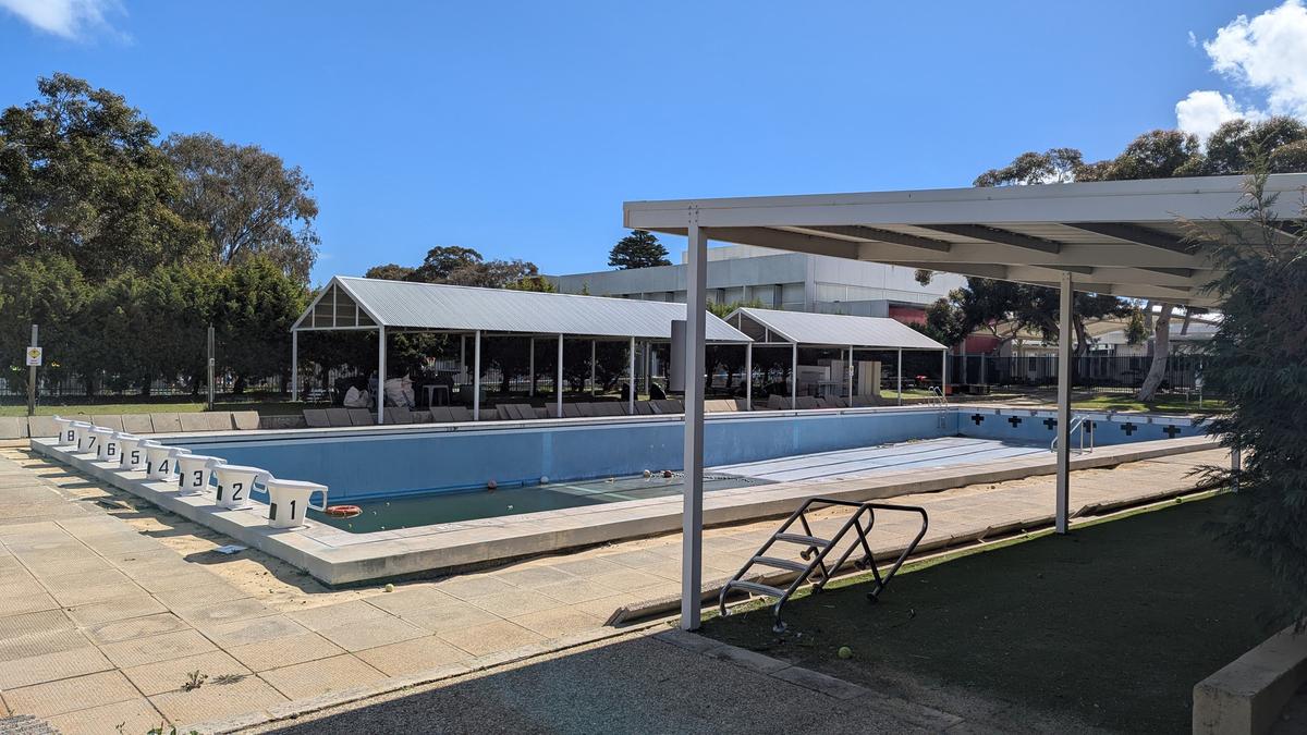 Applecross SHS school pool left broken and unused for more than three years