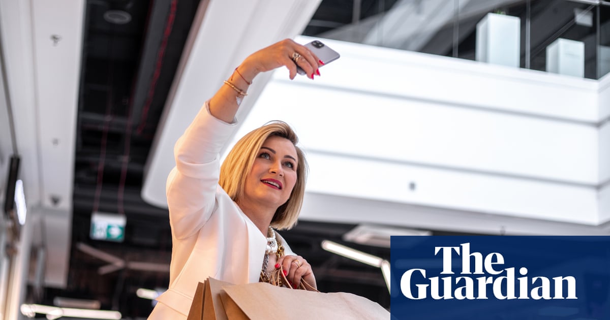 Are rich people really worse behaved? Here’s the science – video