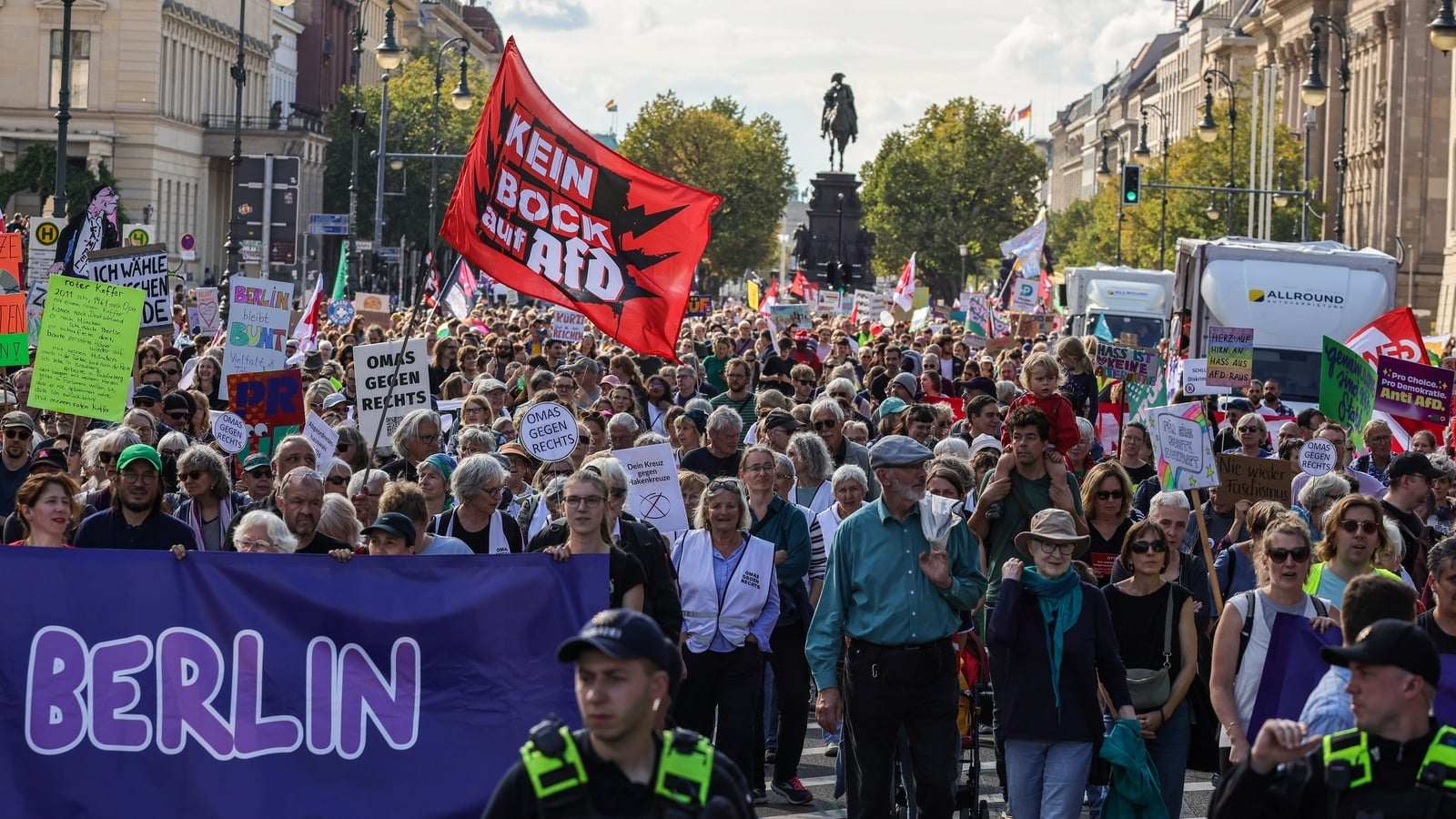Around 150,000 protest against far-right AfD in Germany