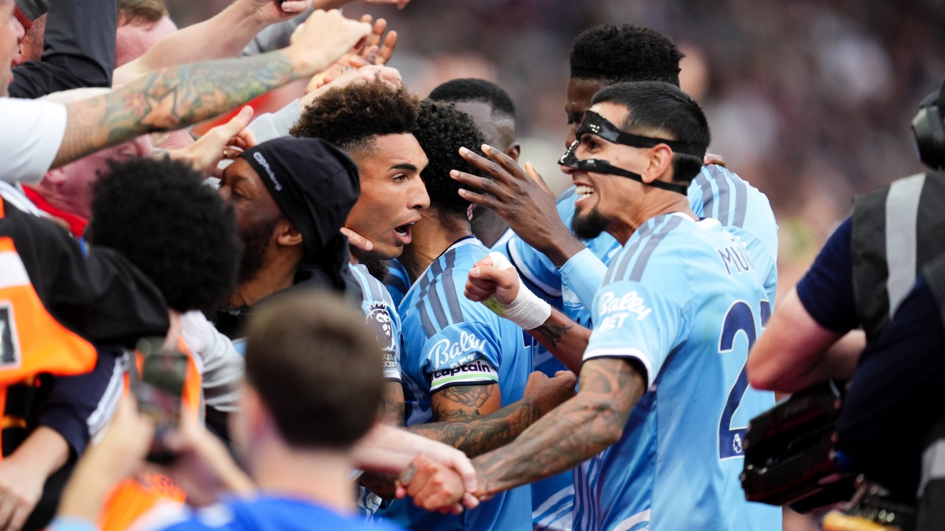 Aston Villa 1 Nottingham Forest 2: Igor Jesus’ last-gasp winner ensures Emery’s woeful start to season continues