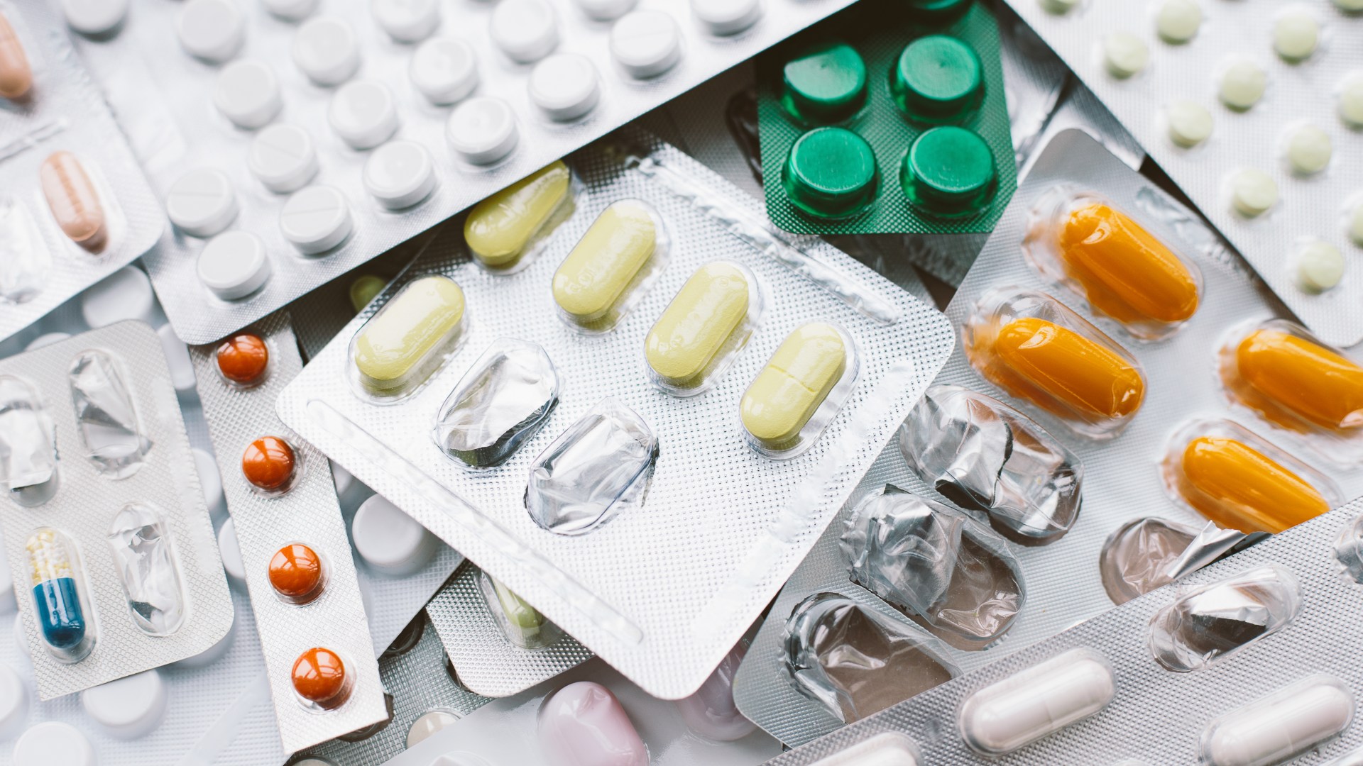 At least 1000 Brits rushed to A&E every day over simple pill mistake – are you at risk?