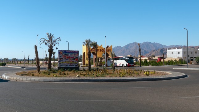 At least 16 people killed after bus crashes near tourist resort in Egypt