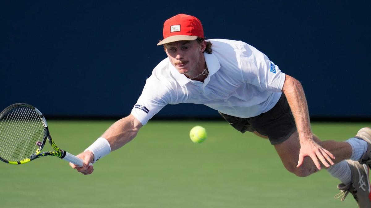 Aussie wildcard Sweeny powers into US Open's last 32