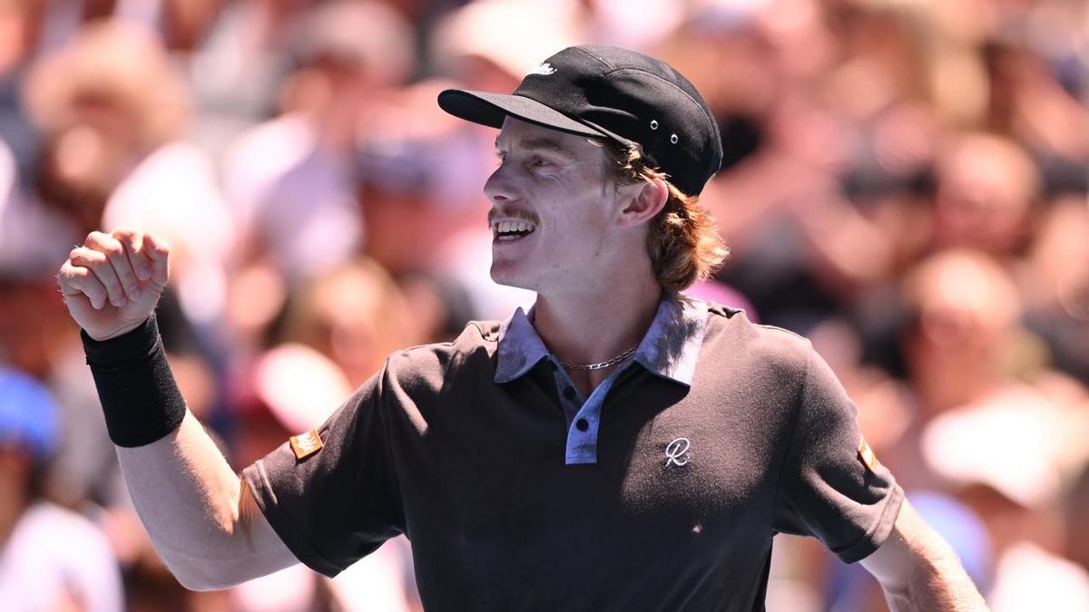 Aussies Sweeny, Schoolkate march on at US Open