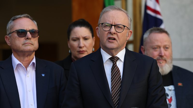 Australia to opt out of social media algorithms, Albanese confirms