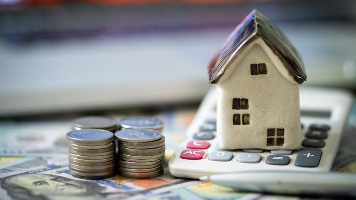 Australian bond yields surge to 15 year high as RBA rate rise fears pile more pressure on mortgages and super