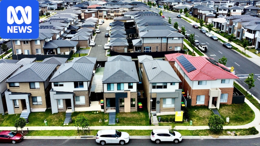Australia's most expensive homes decline in value