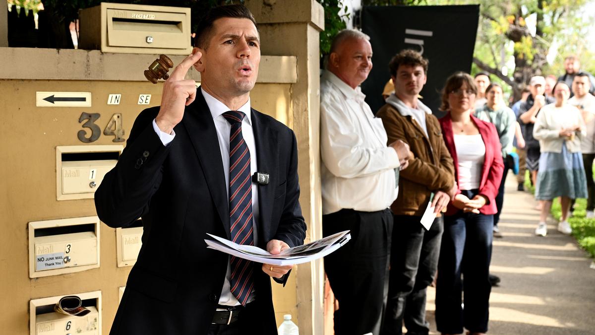 Australia’s spring property season begins with sharply lower auctions than 2025