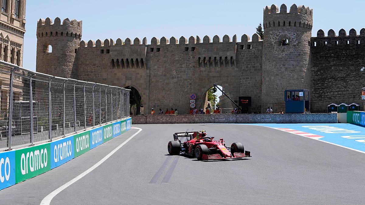 Azerbaijan offers F1 fans visas on arrival for Baku Grand Prix