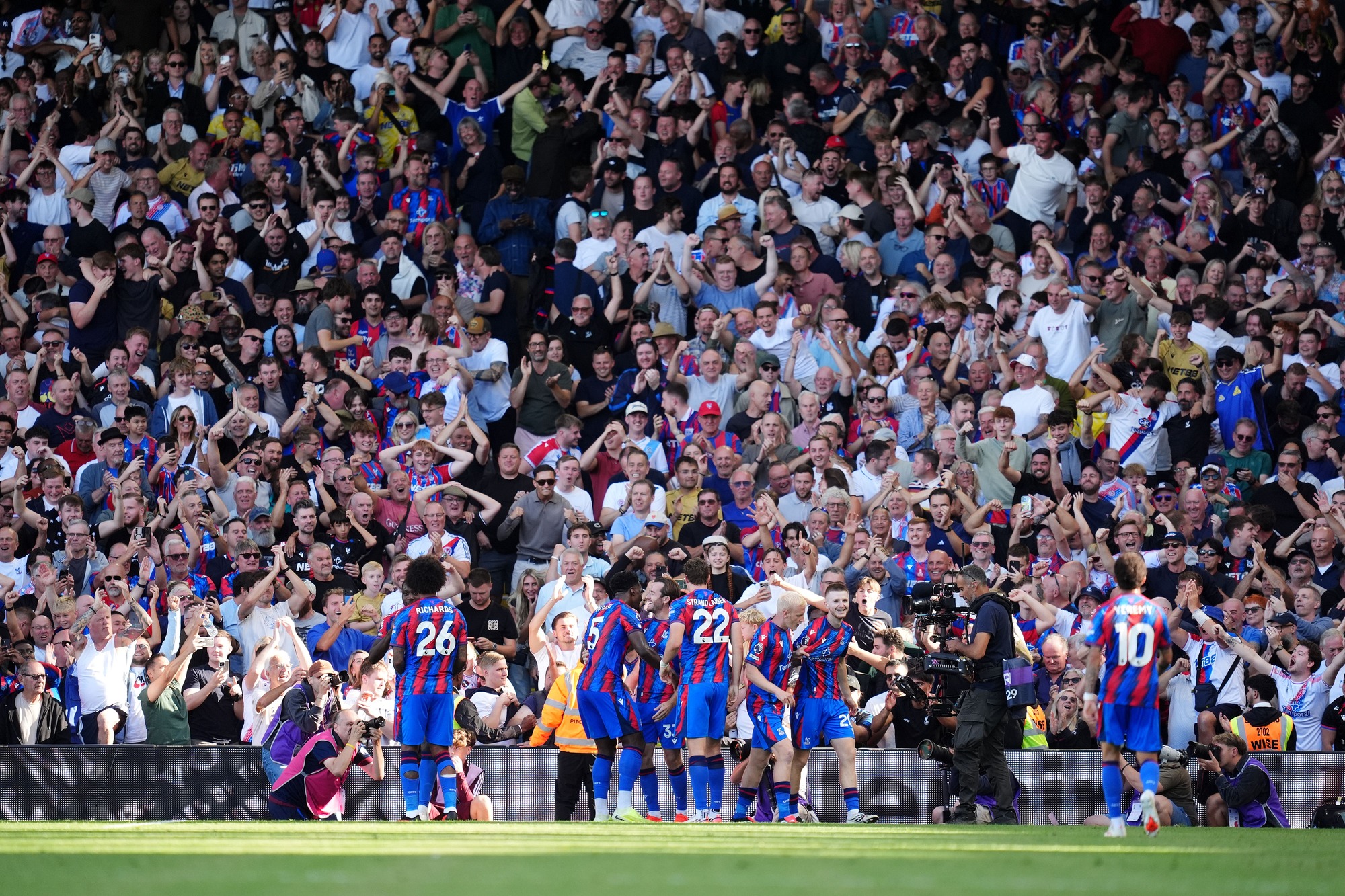 Ben Chilwell scores late winner as Crystal Palace hit back to beat Fulham