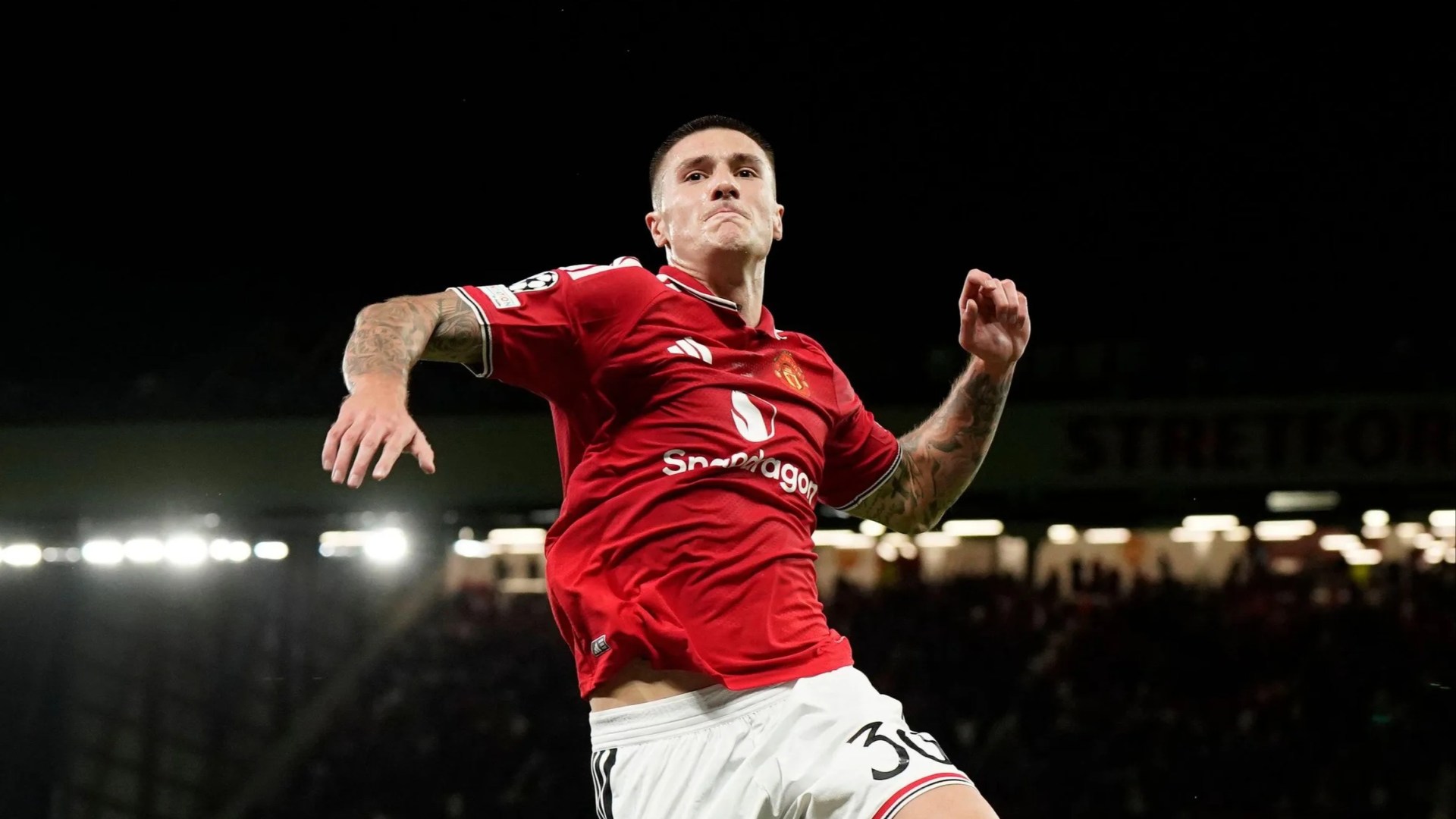 Benjamin Sesko claims he is in ‘perfect’ condition at Man Utd and reveals why he loves the city so much