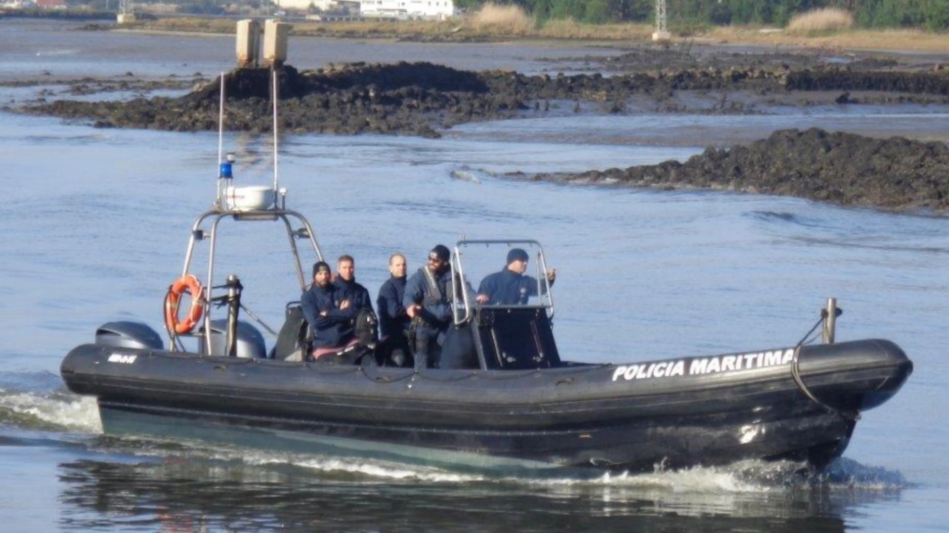 Body found in search for Brit who vanished from boat party in Lisbon as cops say he may have fallen into river