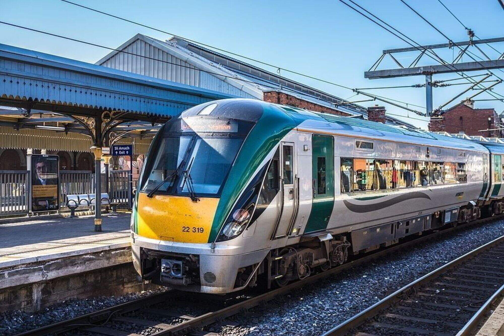 Boy (12) killed, man (40s) injured after train strikes car in Co Mayo