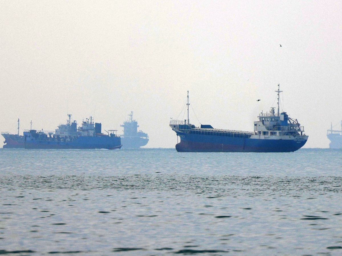 Brent oil hits US$100 as U.S.-Iran war shows little sign of abating