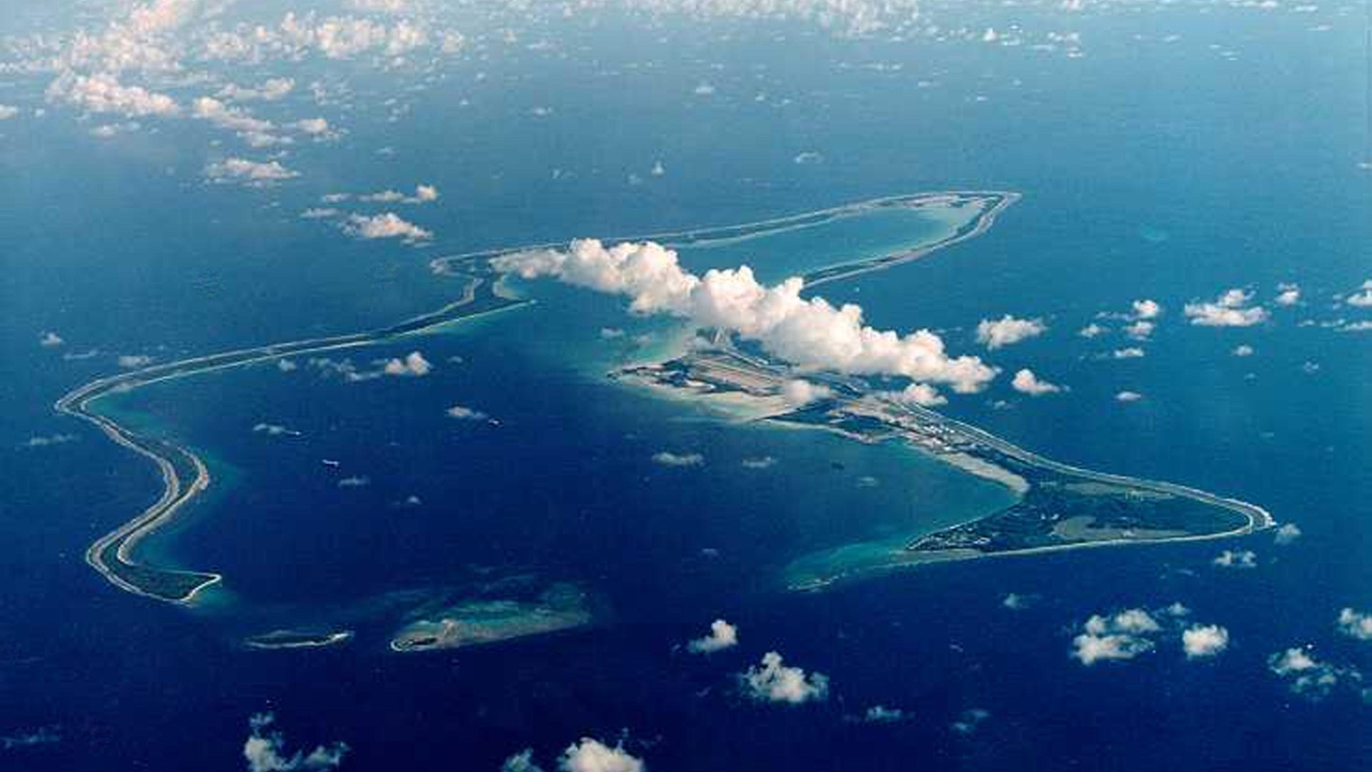 Britain to hold fresh talks with Mauritius next week as Burnham pushes ahead with Chagos deal