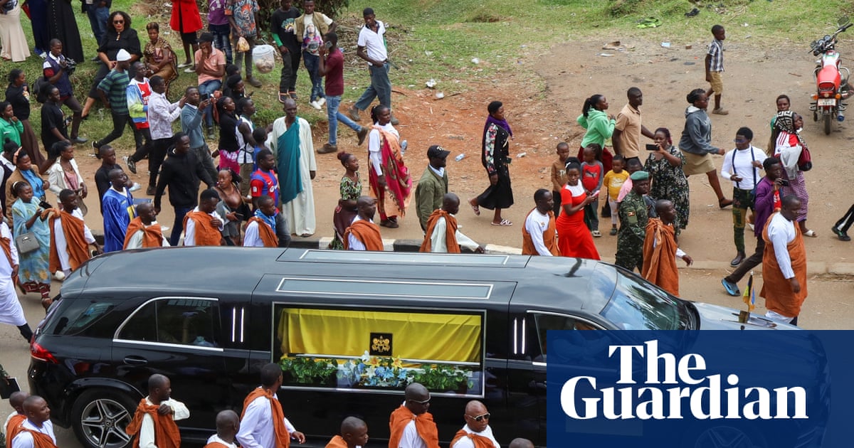 Burial of King Oyo takes place in Uganda as news anchor prepares for throne