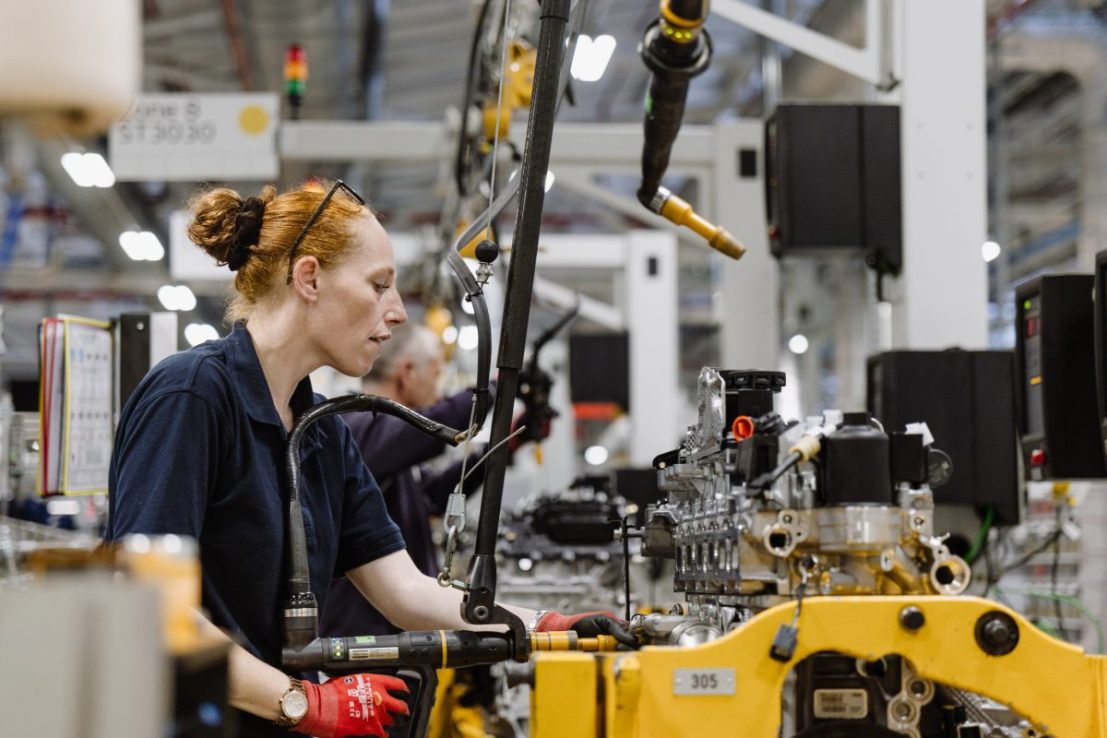 Business secretary to meet Jaguar Land Rover bosses amid job cuts