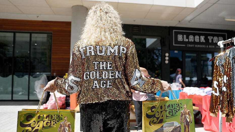 Can the 'best showman in politics' deliver again? GOP bets on Trump at historic midterm convention