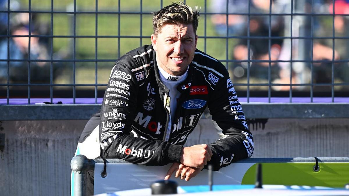 'Can't believe it': Supercars champ wins The Bend 500