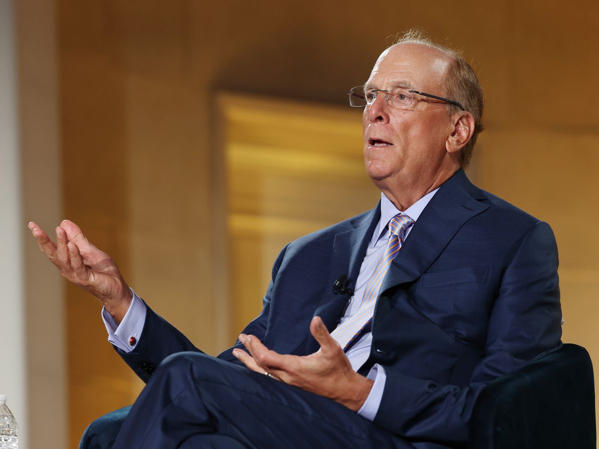 Carney lines up Fink, Gray to speak at Canada investment summit