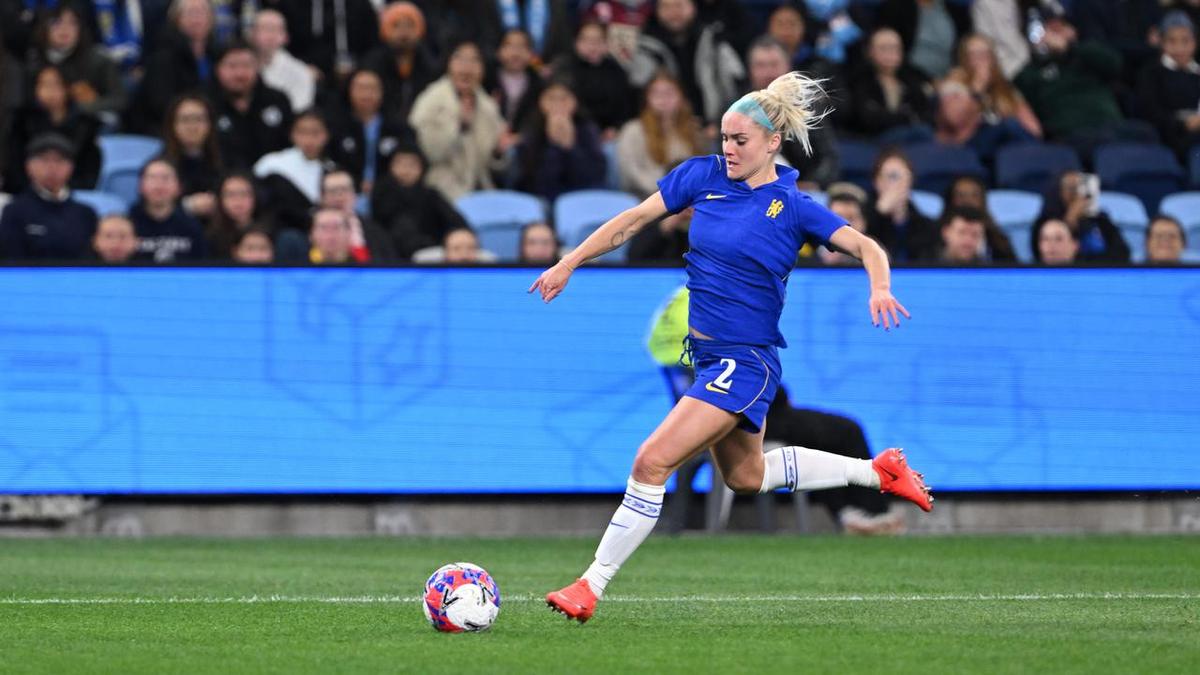 Carpenter's Chelsea advance in Women's Champions League