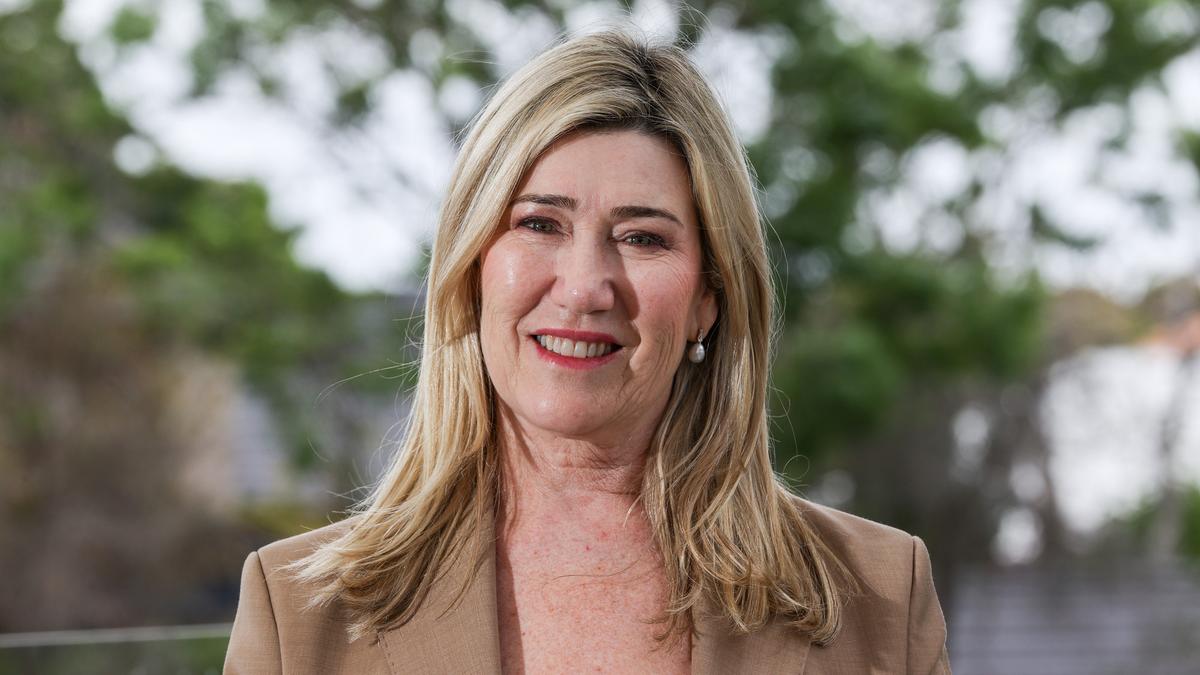 City of Perth council members reveal contact from suspended CEO Michelle Reynolds