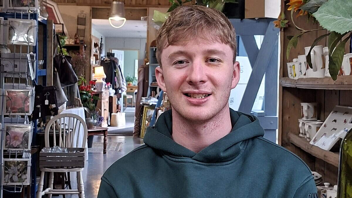 Coming home after chasing the football dream: Tinahely’s Barry Kealy has no regrets