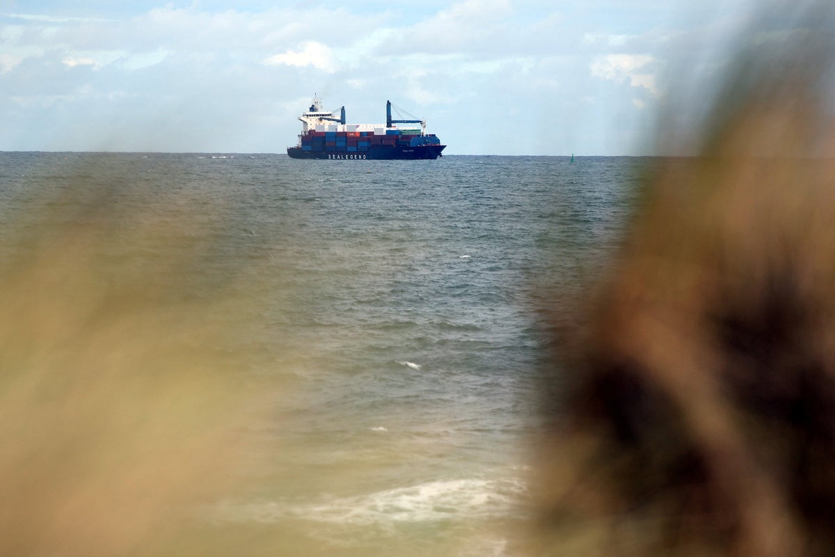 Container ship arrives in UK after 25-day voyage from China via Arctic shortcut