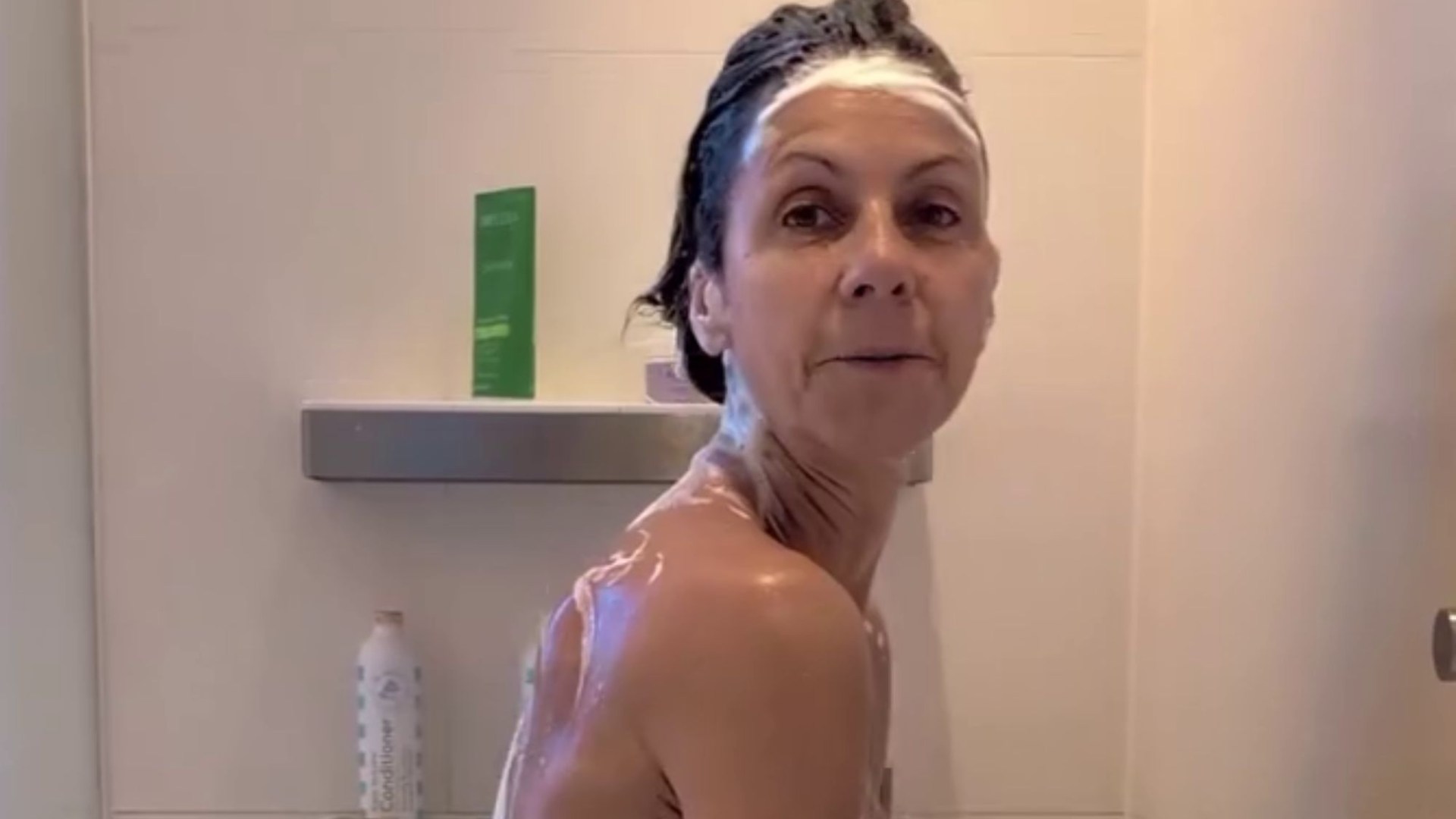 Countryfile’s Julia Bradbury filmed naked in the shower by teen daughter as she celebrates book success