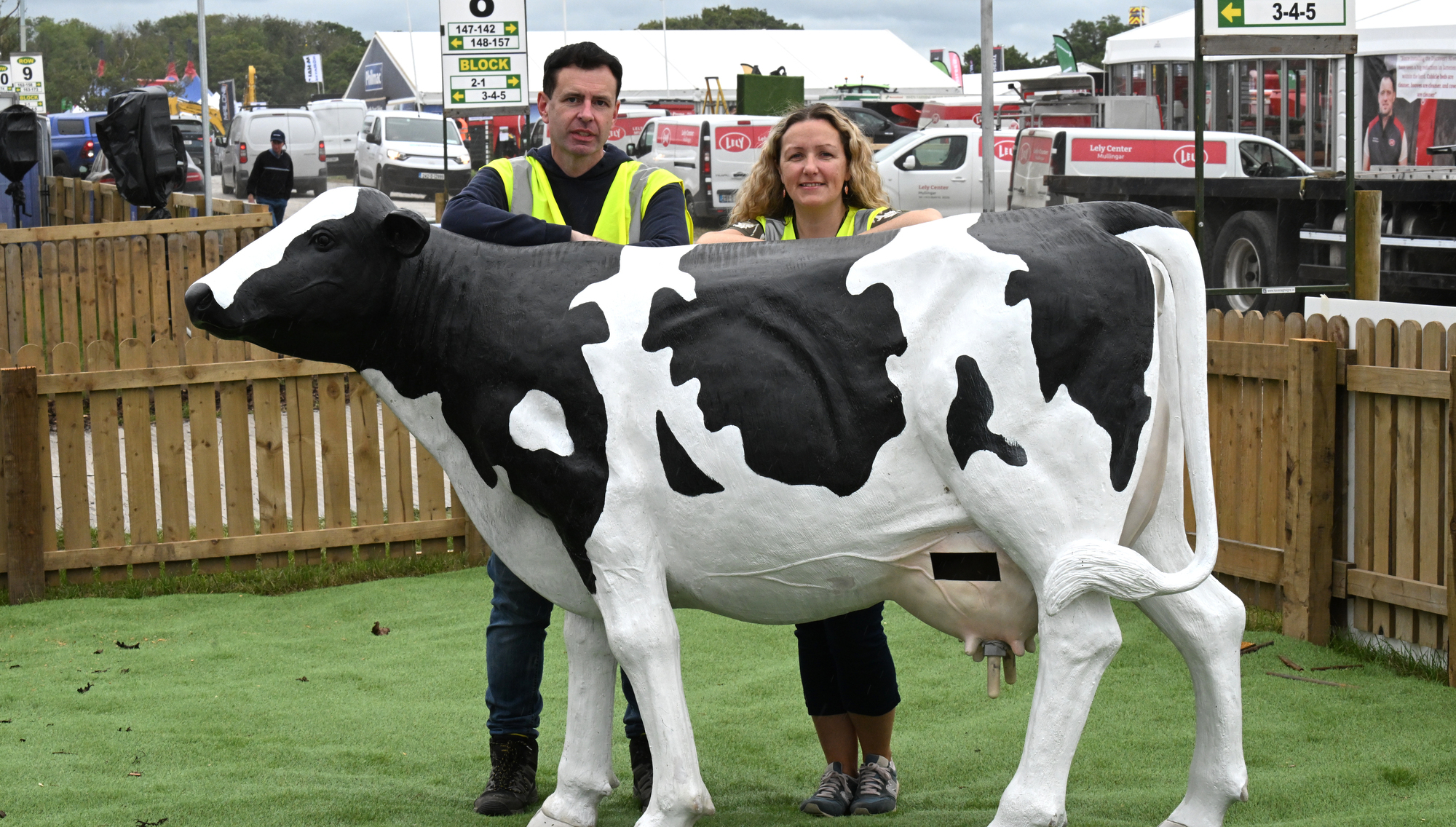 Crowds descend on Offaly for opening day of National Ploughing Championships