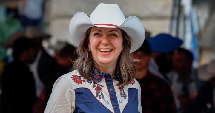 Danielle Smith says Tennessee trip isn’t sending wrong message during trade war
