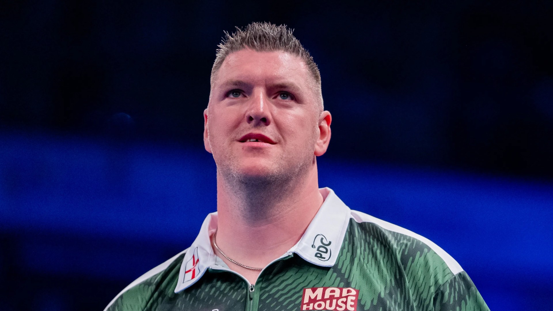 Darts star reveals brazen thief stole his GLASSES while going to the toilet as he finally dons specs after 21 years