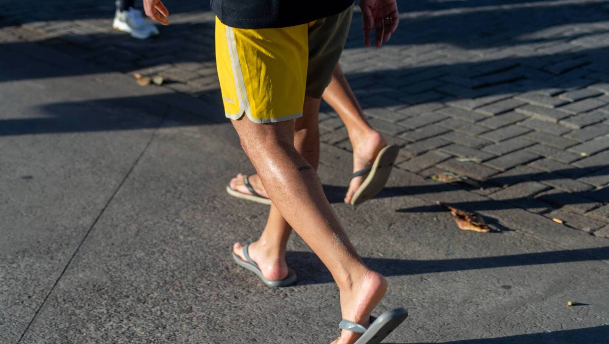 Dear Dáithí: I feel overdressed going out. Is the dress code too casual?