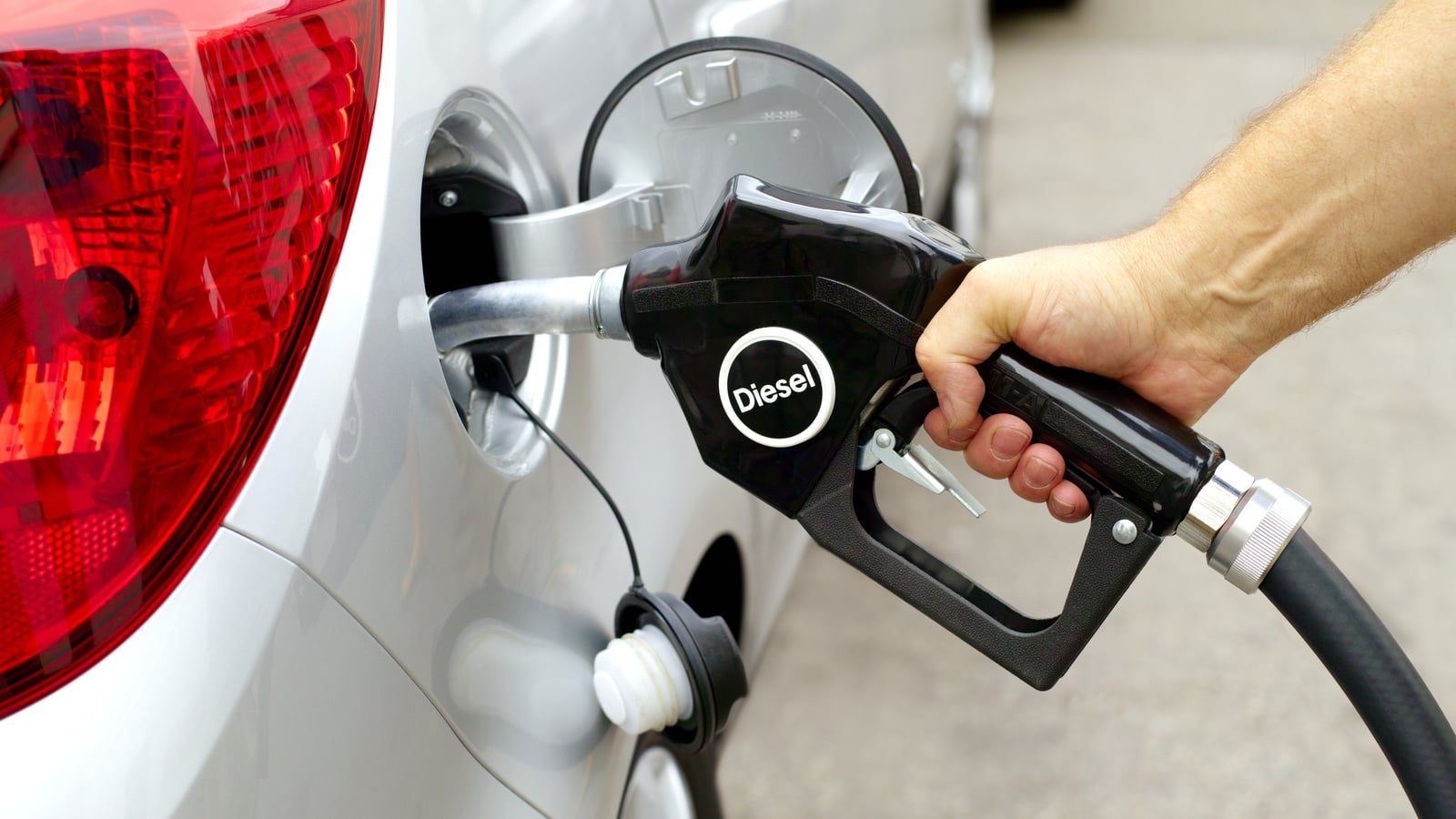 Diesel prices back above €2 a litre in some forecourts