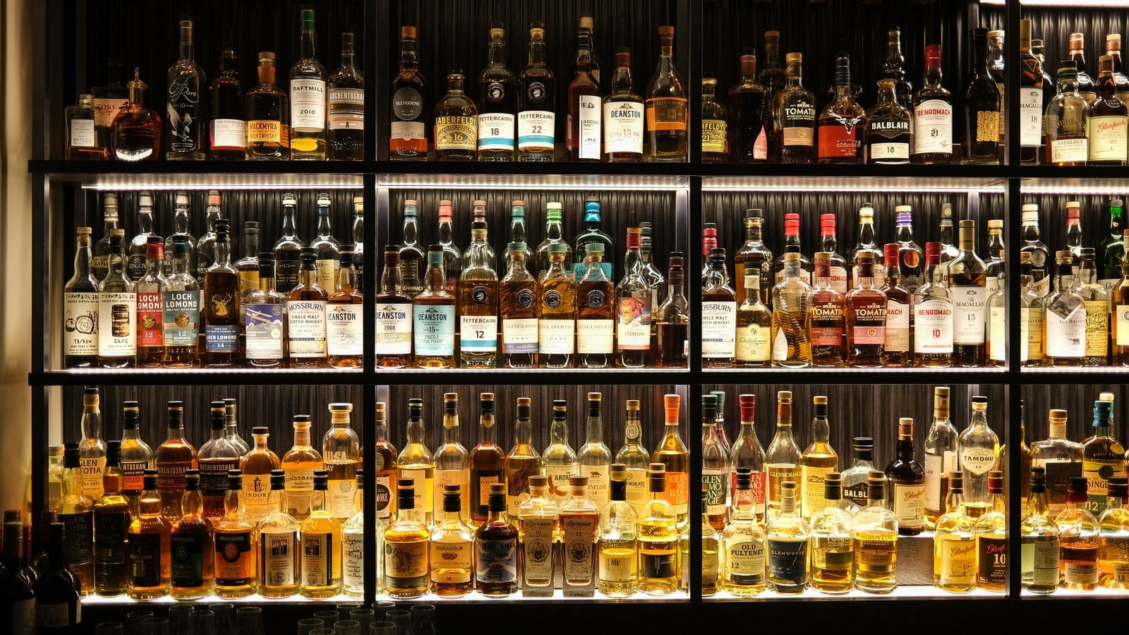 Distilleries cautiously welcome Trump tariff announcement