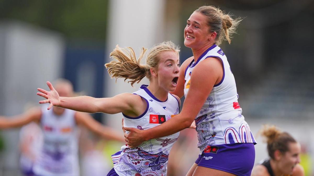 Dockers shake off AFLW injury blow to smash Tigers