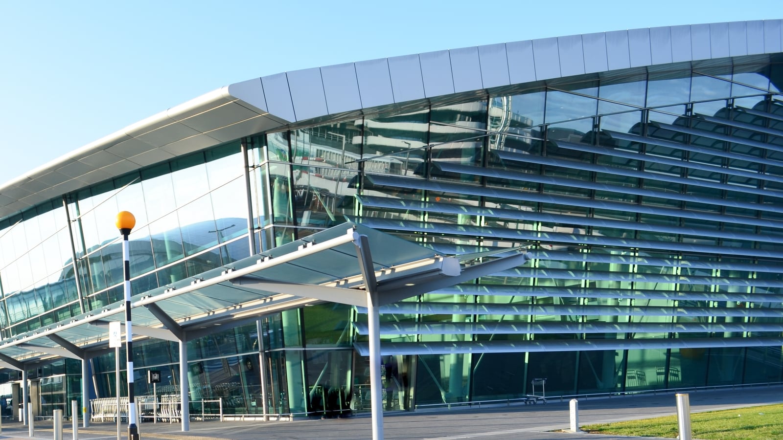 Dublin Airport could exhaust carbon budget 16 years early
